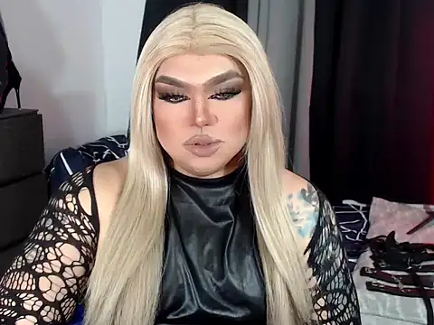 Snapshot of michellevixen922 chatting on 11.01.25 michellevixen922 online show from 11.01.25