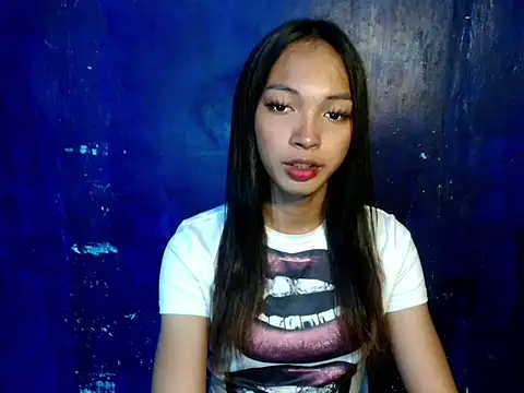 Simi Ipit online show from 04.30.26
