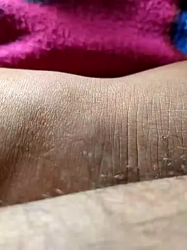 only-injoy online show from 11.18.25