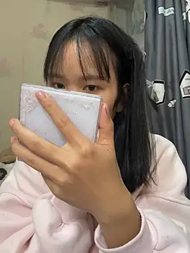 Snapshot of Daisy018 chatting on 09.09.25 Daisy018 online show from 09.09.25