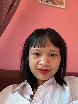 Snapshot of Daisy018 chatting on 09.22.25 Daisy018 online show from 09.22.25