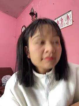 Snapshot of Daisy018 chatting on 09.27.25 Daisy018 online show from 09.27.25