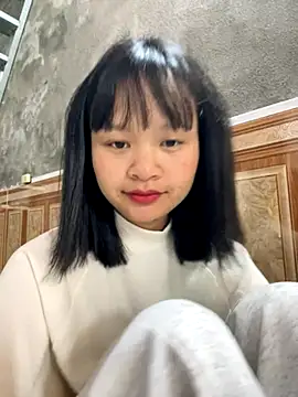 Snapshot of Daisy018 chatting on 10.25.25 Daisy018 online show from 10.25.25