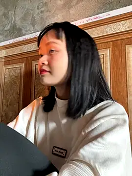 Snapshot of Daisy018 chatting on 11.06.25 Daisy018 online show from 11.06.25