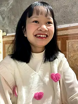 Snapshot of Daisy018 chatting on 11.19.25 Daisy018 online show from 11.19.25