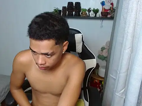 curlyasian njxx online show from 07.29.26