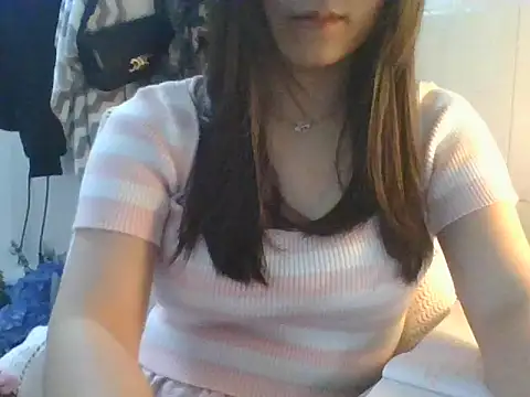 Snapshot of Linzly chatting on 01.17.26 Linzly online show from 01.17.26