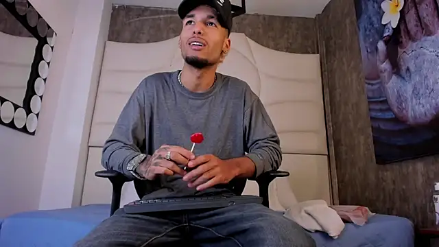 Thiagoferreti online show from 09.11.25