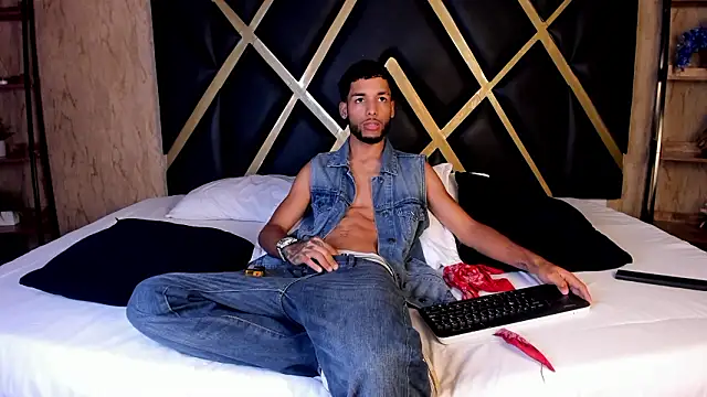 Thiagoferreti online show from 02.03.26