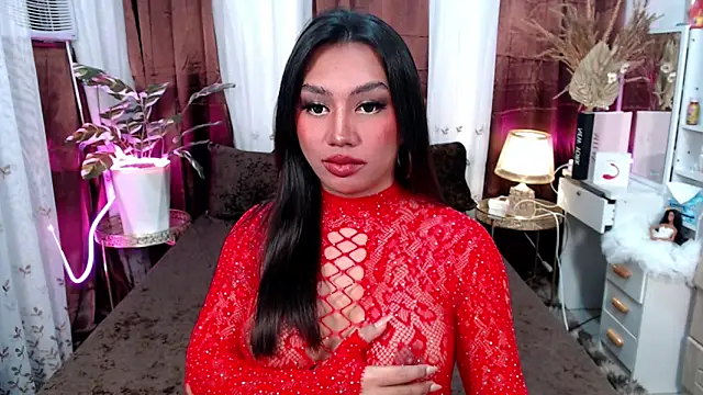 Snapshot of VillarealCasey chatting on 12.16.25 VillarealCasey online show from 12.16.25