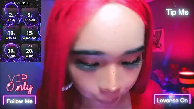 Snapshot of TriciaCumLoader chatting on 02.05.26 TriciaCumLoader online show from 02.05.26