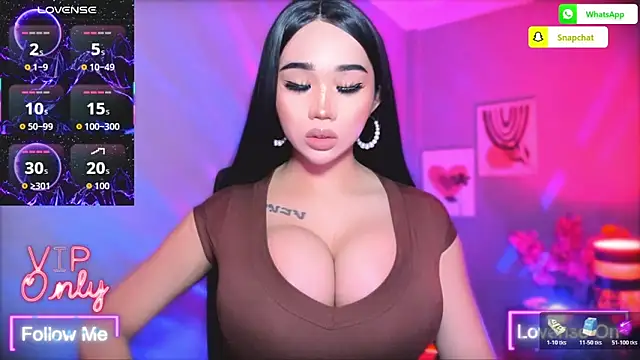 Snapshot of TriciaCumLoader chatting on 02.08.26 TriciaCumLoader online show from 02.08.26