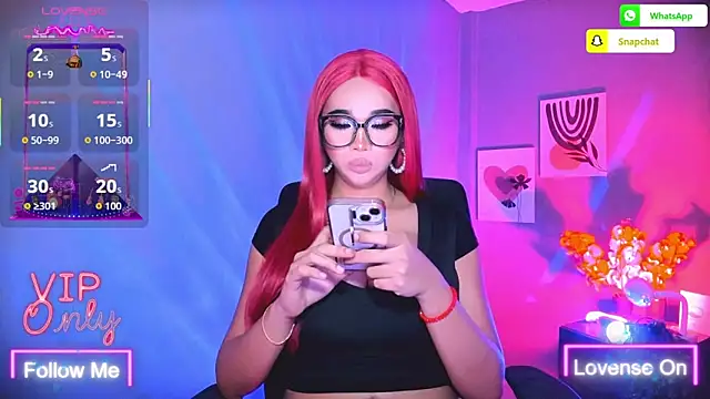 Snapshot of TriciaCumLoader chatting on 03.02.26 TriciaCumLoader online show from 03.02.26