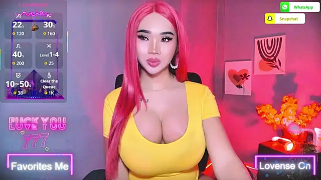 Snapshot of TriciaCumLoader chatting on 03.22.26 TriciaCumLoader online show from 03.22.26