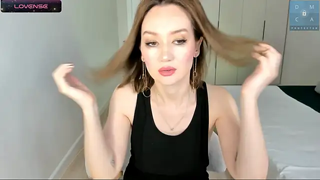 MinaDiamondd online show from 06.25.26