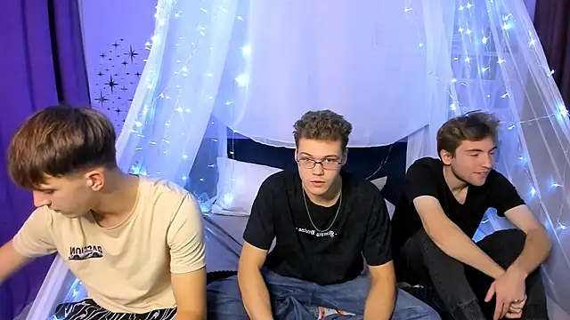 lucas long  online show from 10.18.25