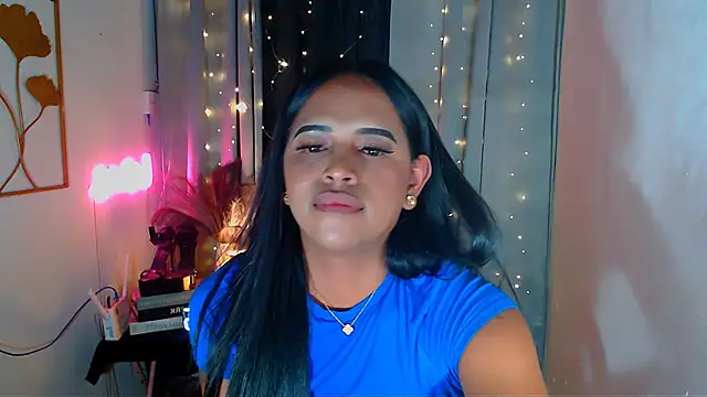 Lorainnelustts online show from 02.23.26