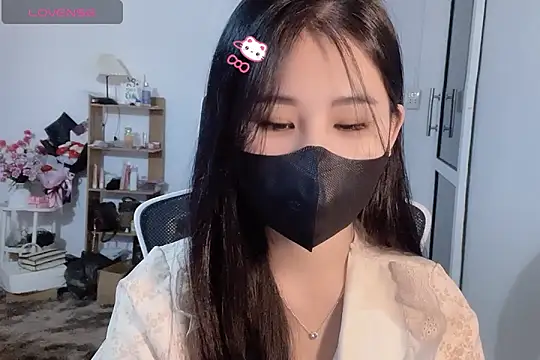 Snapshot of ___Daisy___ chatting on 11.09.25 Daisy online show from 11.09.25