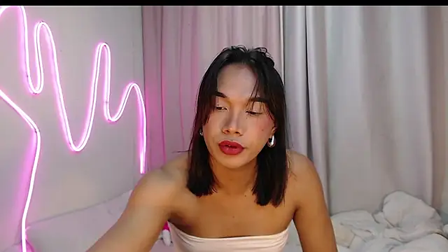 Snapshot of Herbielustts chatting on 09.30.25 Herbielustts online show from 09.30.25