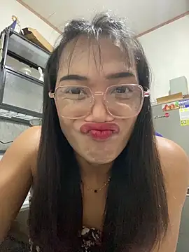 Snapshot of Herbielustts chatting on 03.08.26 Herbielustts online show from 03.08.26