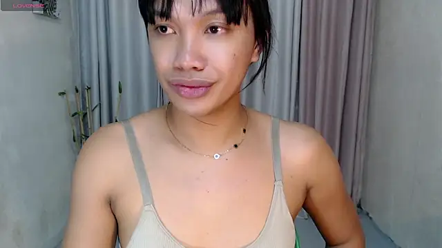 Snapshot of Herbielustts chatting on 03.12.26 Herbielustts online show from 03.12.26