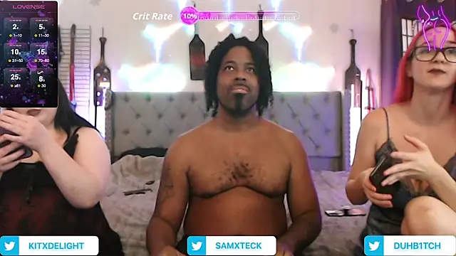 Snapshot of SamXTeck chatting on 10.09.25 SamXTeck online show from 10.09.25