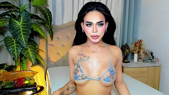 Snapshot of MochaliciousTransOnTop chatting on 01.10.26 MochaliciousTransOnTop online show from 01.10.26