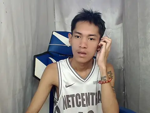 riks tyler online show from 06.13.26