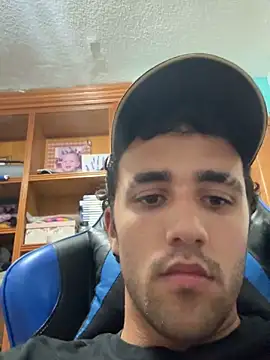 aavrdvh33 online show from 09.16.25