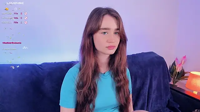 lovelyalivia online show from 10.03.25