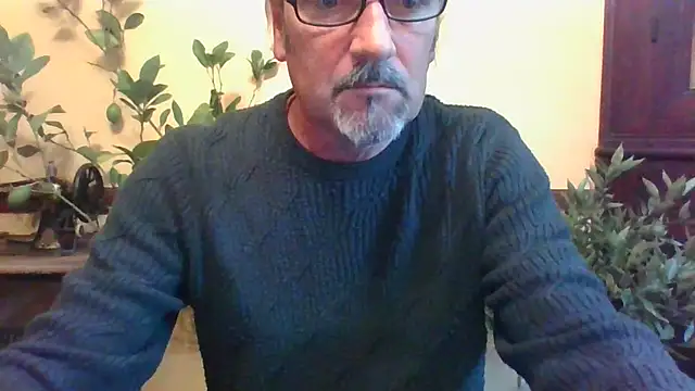 Snapshot of nastro1967 chatting on 11.24.25 nastro1967 online show from 11.24.25