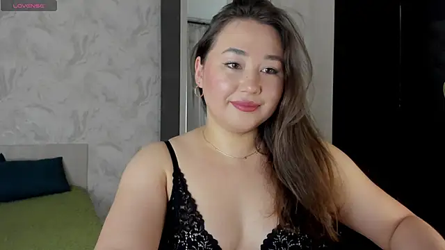 emilia mur online show from 06.16.26