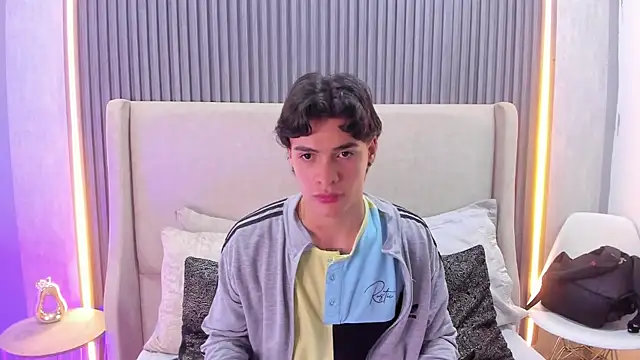 BenitoSaenz online show from 10.04.25