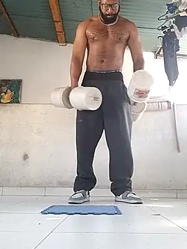 Snapshot of King_Malik chatting on 10.22.25 King Malik online show from 10.22.25