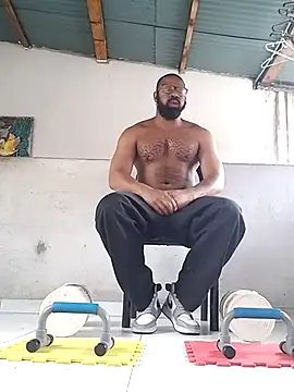 Snapshot of King_Malik chatting on 10.27.25 King Malik online show from 10.27.25