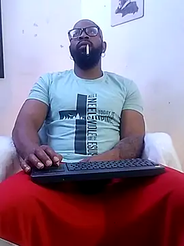 Snapshot of King_Malik chatting on 02.04.26 King Malik online show from 02.04.26