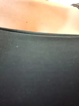 Snapshot of Luna_20x chatting on 11.22.25 Luna 20x online show from 11.22.25