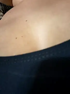 Snapshot of Luna_20x chatting on 12.01.25 Luna 20x online show from 12.01.25