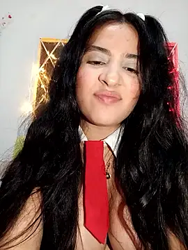 Snapshot of VALENTINA_ROUSE_ chatting on 10.09.25 VALENTINA ROUSE online show from 10.09.25