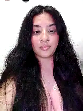 Snapshot of VALENTINA_ROUSE_ chatting on 11.24.25 VALENTINA ROUSE online show from 11.24.25