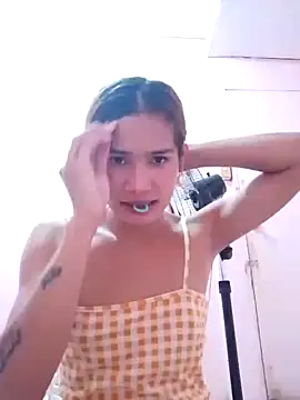 cute vanessa12 online show from 09.26.25