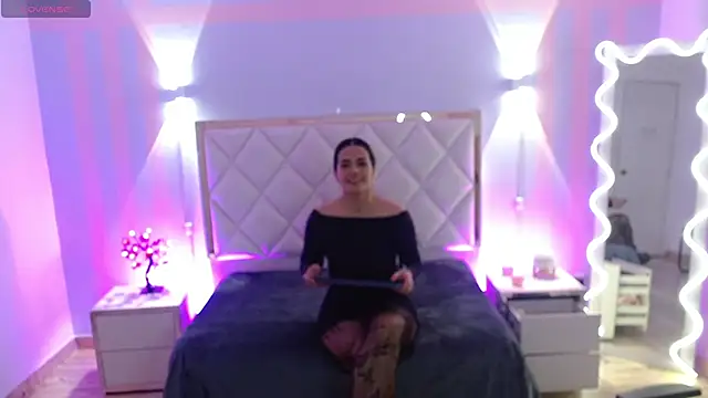 Rosalind tay online show from 03.01.26