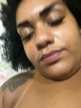 morenaluaa online show from 10.13.25