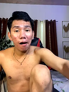 Snapshot of drinkmycumx chatting on 11.18.25 drinkmycumx online show from 11.18.25