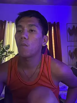 Snapshot of drinkmycumx chatting on 11.21.25 drinkmycumx online show from 11.21.25