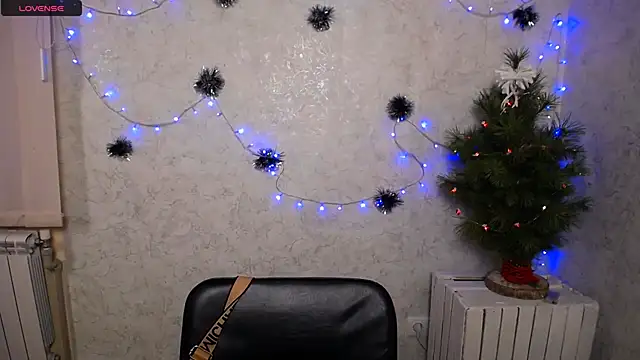 AmandaDimond  online show from 12.14.25