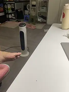 Mina048 online show from 11.17.25