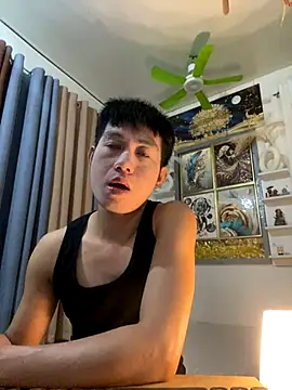 xshyboyx online show from 10.22.25