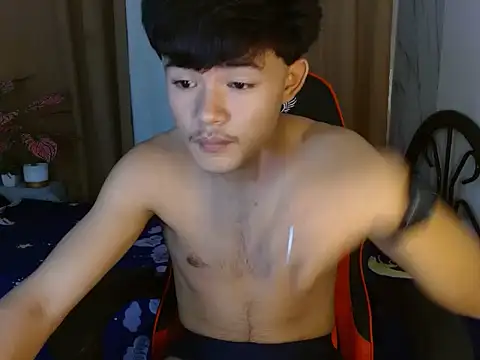 YourNaughtyTwink 69 online show from 04.29.26