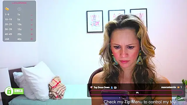 Miasiren online show from 09.10.25